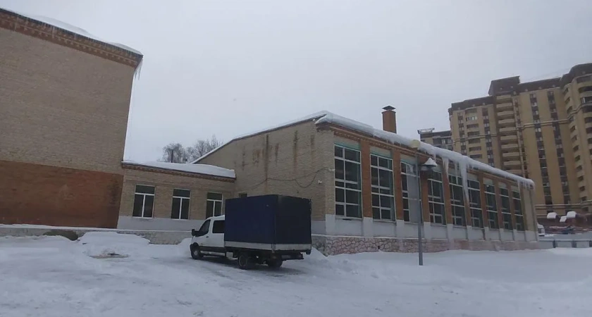 В Наро-Фоминске строители обновили половину школы №6 