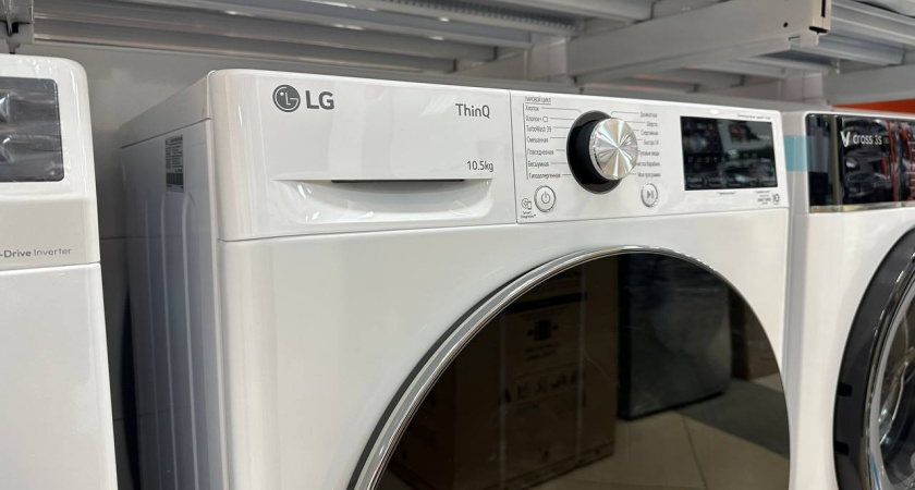 Один стакан при стирке - и вещи кипенно-белые: заливаем в стиралку вместе с порошком