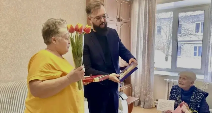 Жительнице Наро-Фоминска Нине Каравай, пережившей блокаду Ленинграда, исполнилось 88 лет