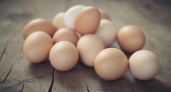 Никогда не кладите яйца после варки в ледяную воду. Секрет, о котором многие не знают...