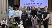 Кинологи из Внуково провели для студентов Наро-Фоминска показательные выступления по поиску запрещенных веществ