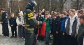 В Наро-Фоминском городском округе сотрудники МЧС провели уроки пожарной безопасности