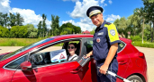В Подмосковье автоинспекторы встретились с курсантами в День молодёжи