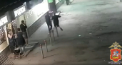 В Подмосковье полицейские задержали двоих мужчин, ограбивших прохожего