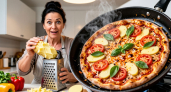Натираю сырую картошку и на сковороду: 5 ингредиентов, 20 минут — и вкусный ужин без муки готов