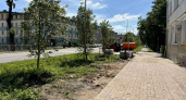 На улице Ленина в Наро-Фоминске устраняют ямы по просьбам пешеходов