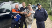В Московской области спасатели сняли мужчину и его кота с сосны