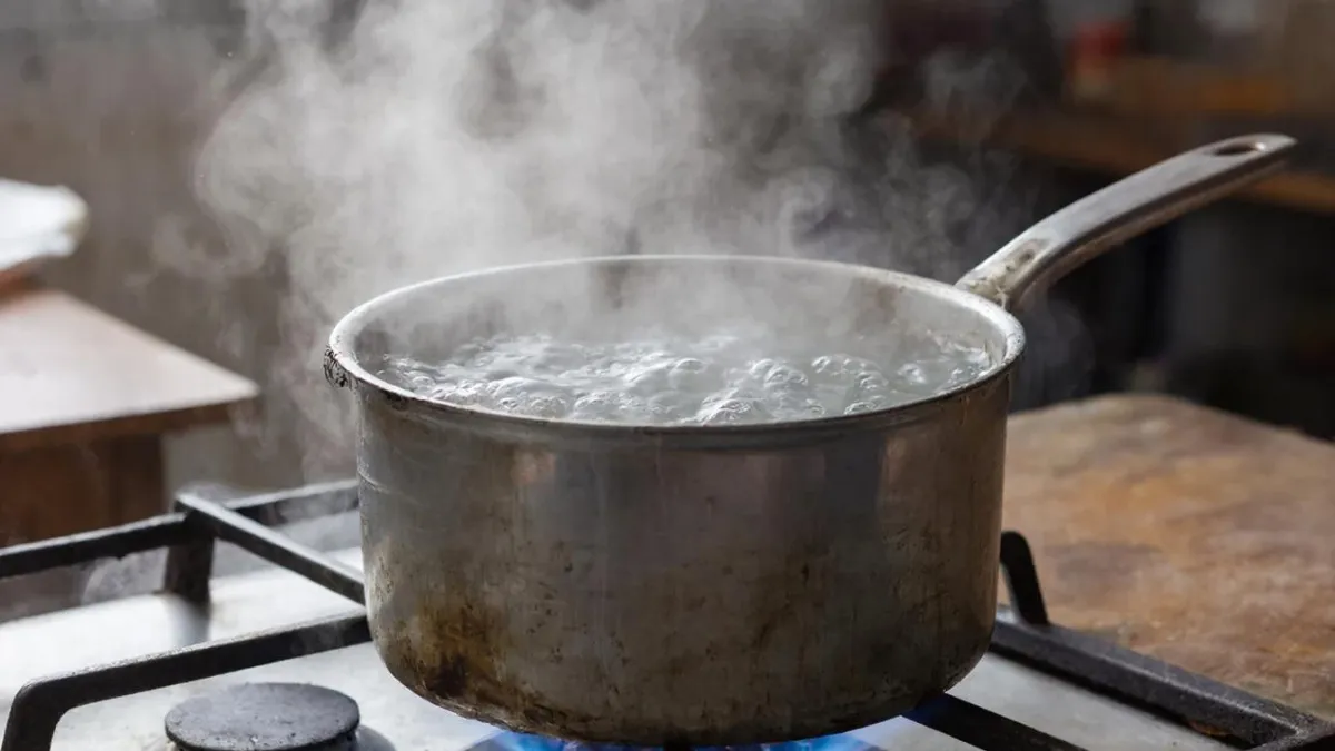 Безопасно ли кипятить воду из-под крана - запомните раз и навсегда