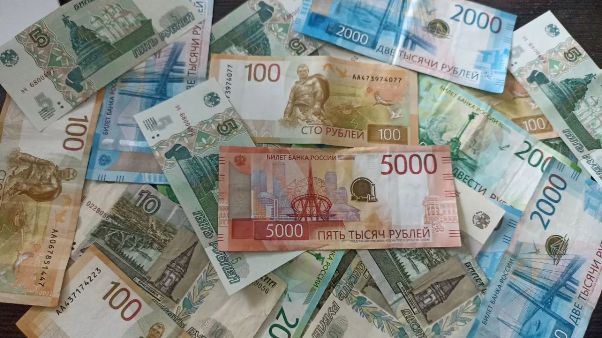 10 лет без перерыва — и пенсия выше: кому положена надбавка за длительный рабочий стаж