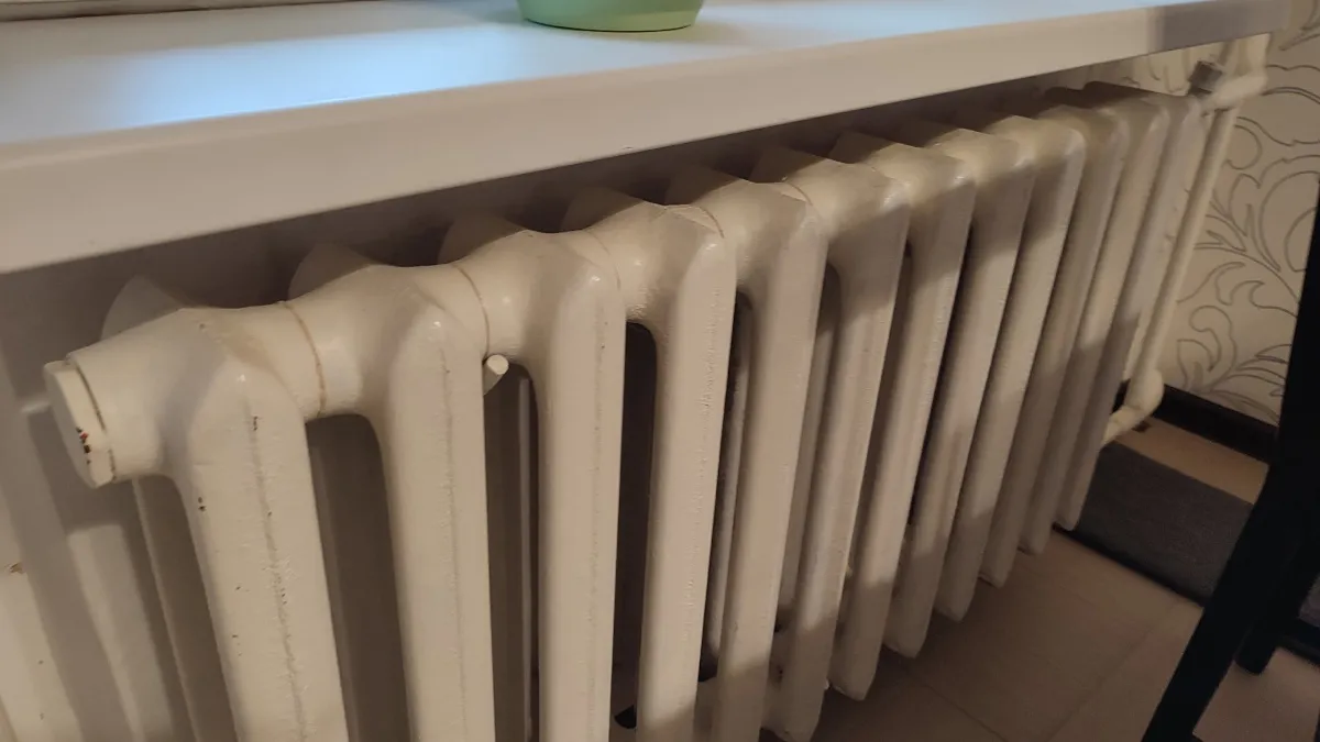 Жителям Наро-Фоминска назвали условия завершения отопительного сезона в Подмосковье