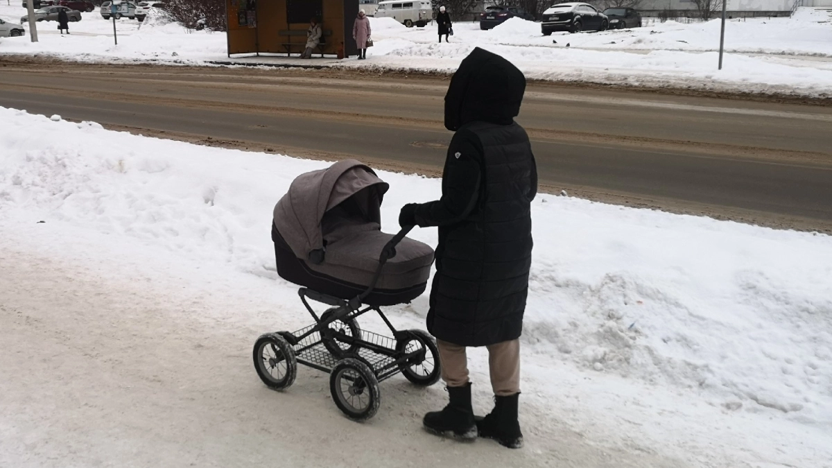 В Подмосковье с начала года родились почти 130 пар двойняшек и тройня