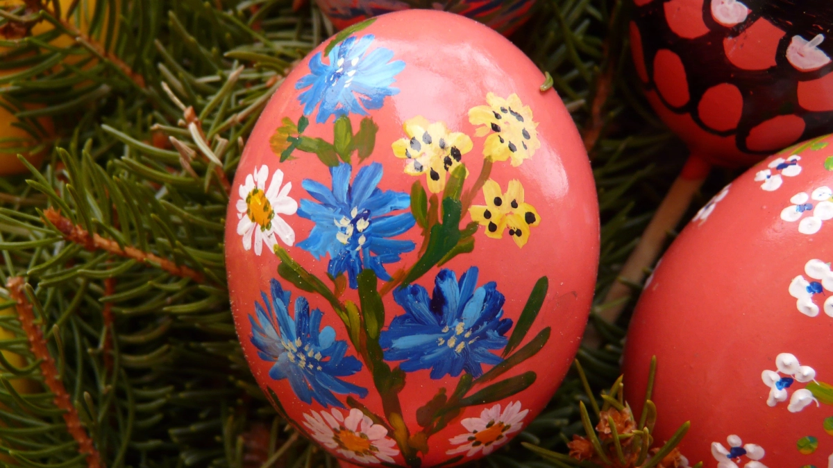 Теперь украшаю пасхальные яйца только так, получается настоящий шедевр. Покажу простой и оригинальный способ