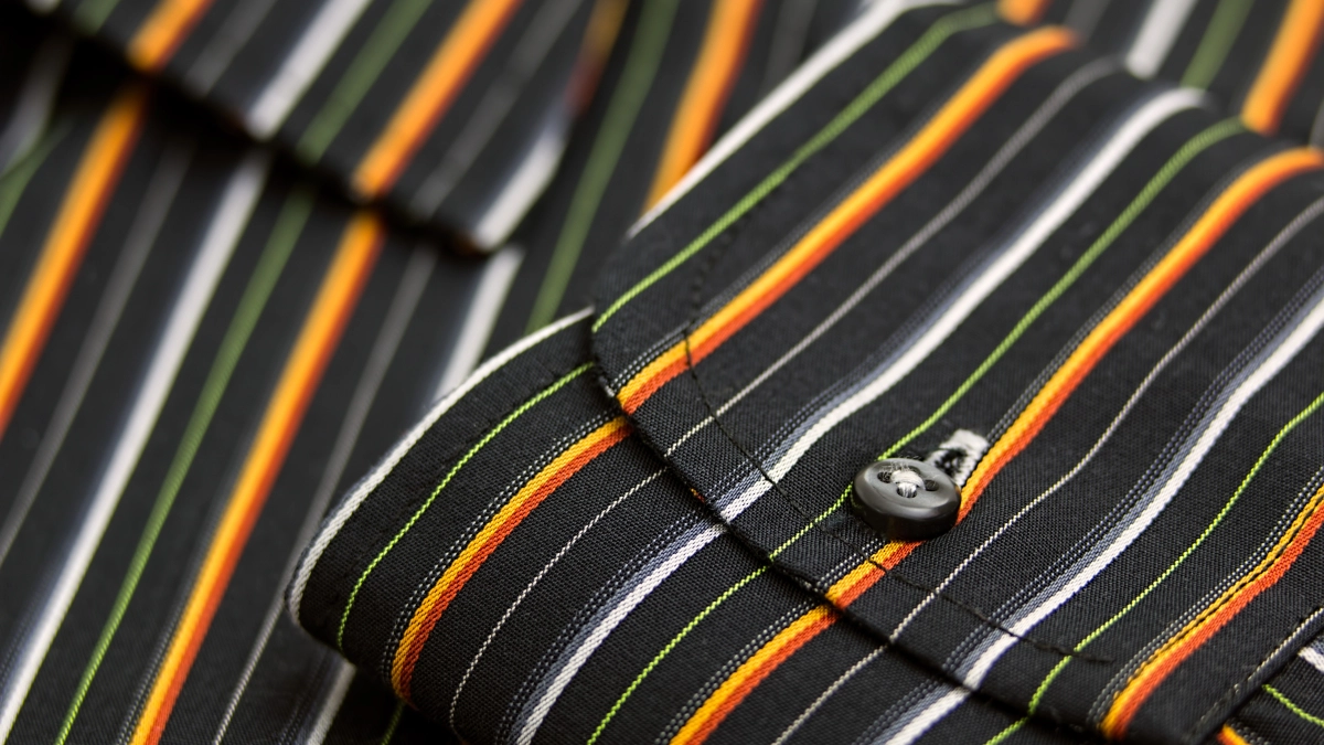 Старые лоскутки превращаются в полезные вещи: простые способы дать ненужной ткани новую роль в хозяйстве