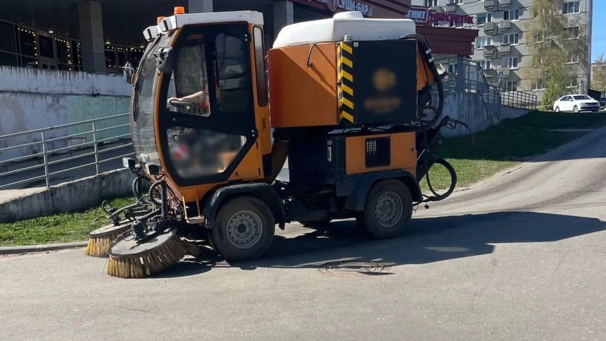 В Подмосковье на улицы выйдут почти 400 новых роботизированных пылесосов и тракторов