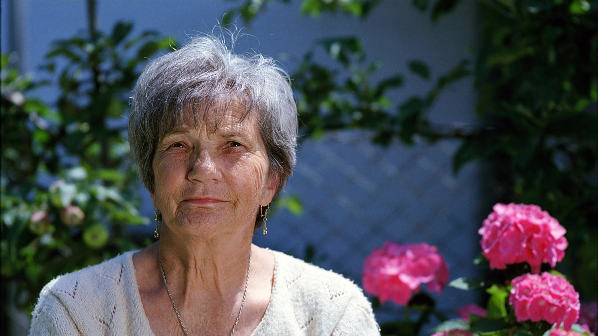 Пенсионеры ликуют: они освобождаются от платы за капремонт и вывоз мусора - но есть важные нюансы