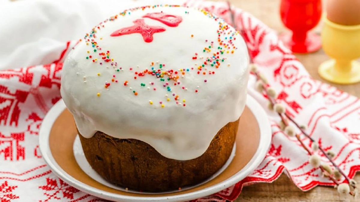 Медовый кулич по семейному рецепту: сочный, мягкий и ароматный