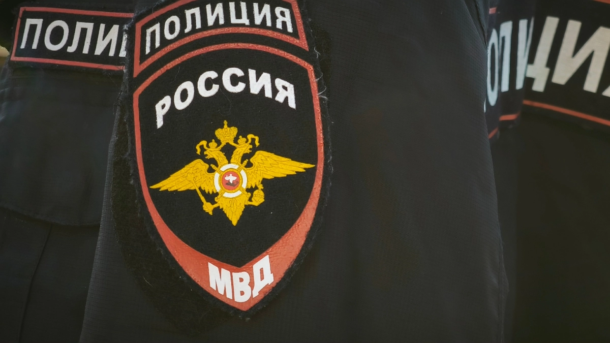 В Наро-Фоминске пьяные прохожие распылили перцовый баллончик в лицо полицейскому