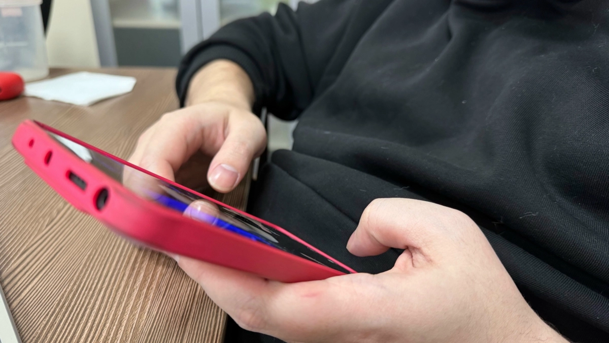 Жительница Московской области перепутала домовые чаты и лишилась 12 миллионов рублей