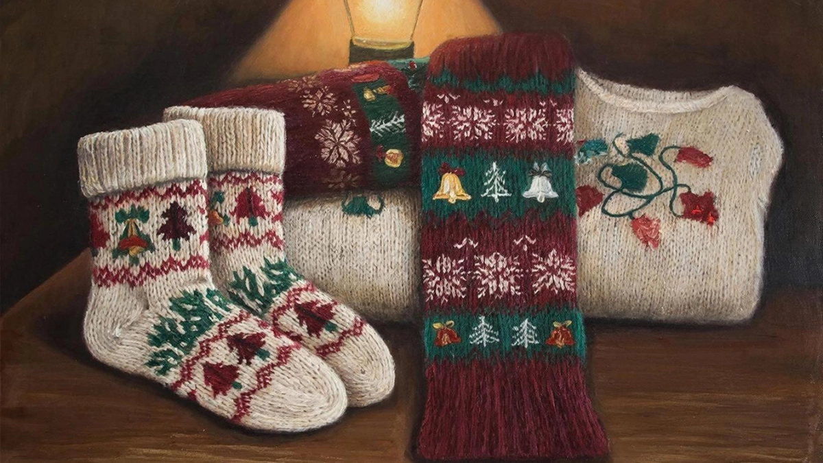 Носки, шарфы, свитера: какие узоры на одежде издавна считаются защитными