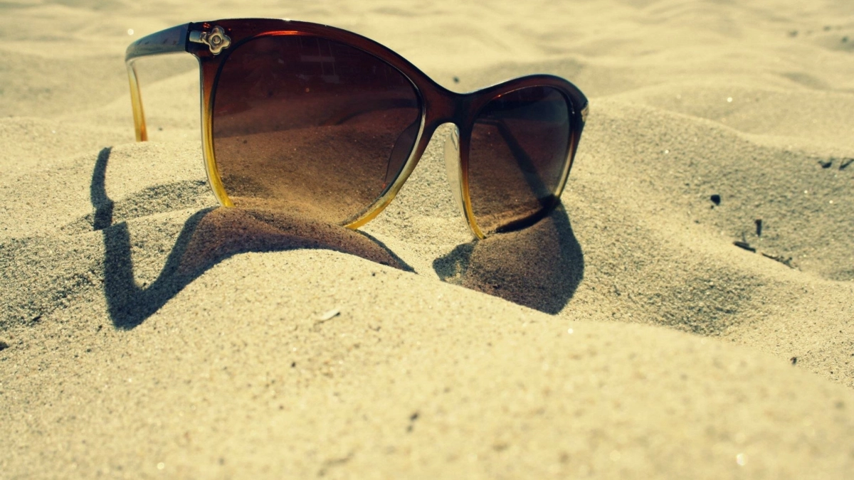 Самые модные формы солнцезащитных очков: популярные тренды на весну-лето-2026 для икон стиля