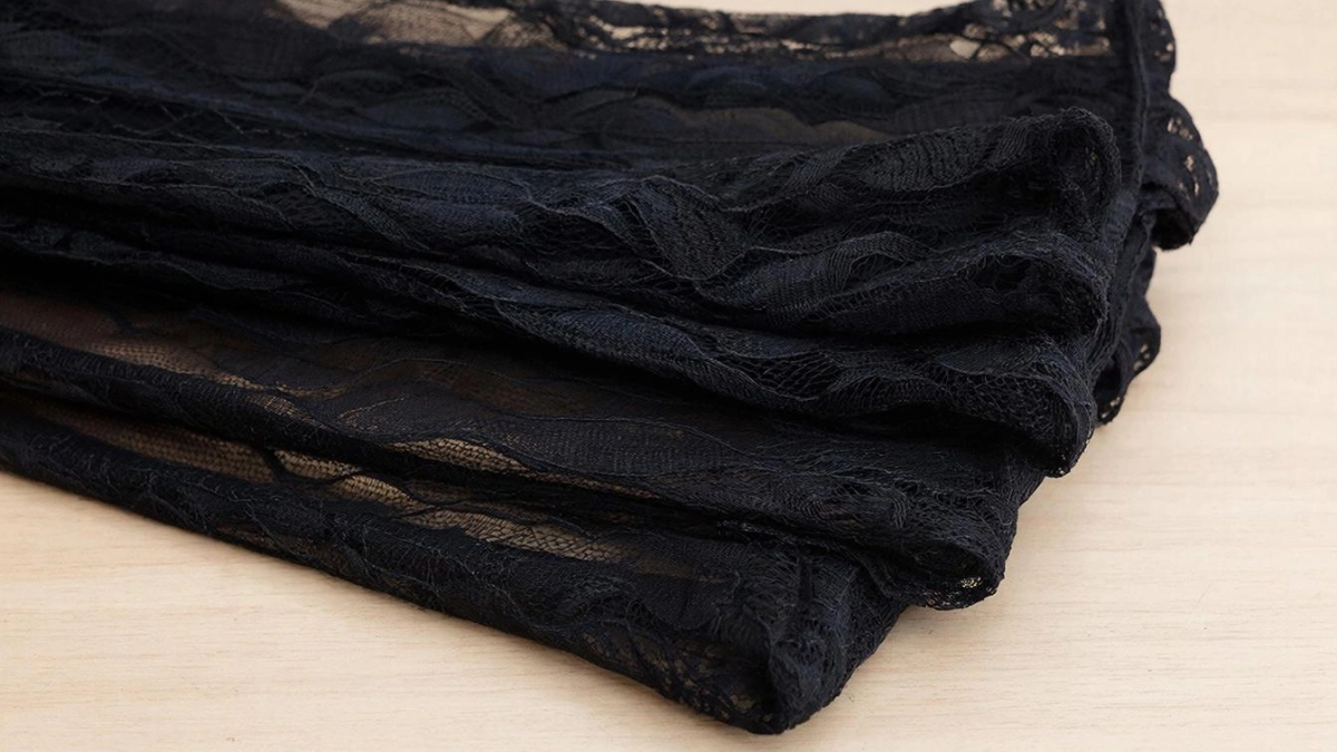 Старые колготки больше не летят в мусорное ведро: этот лайфхак давно используют опытные хозяйки