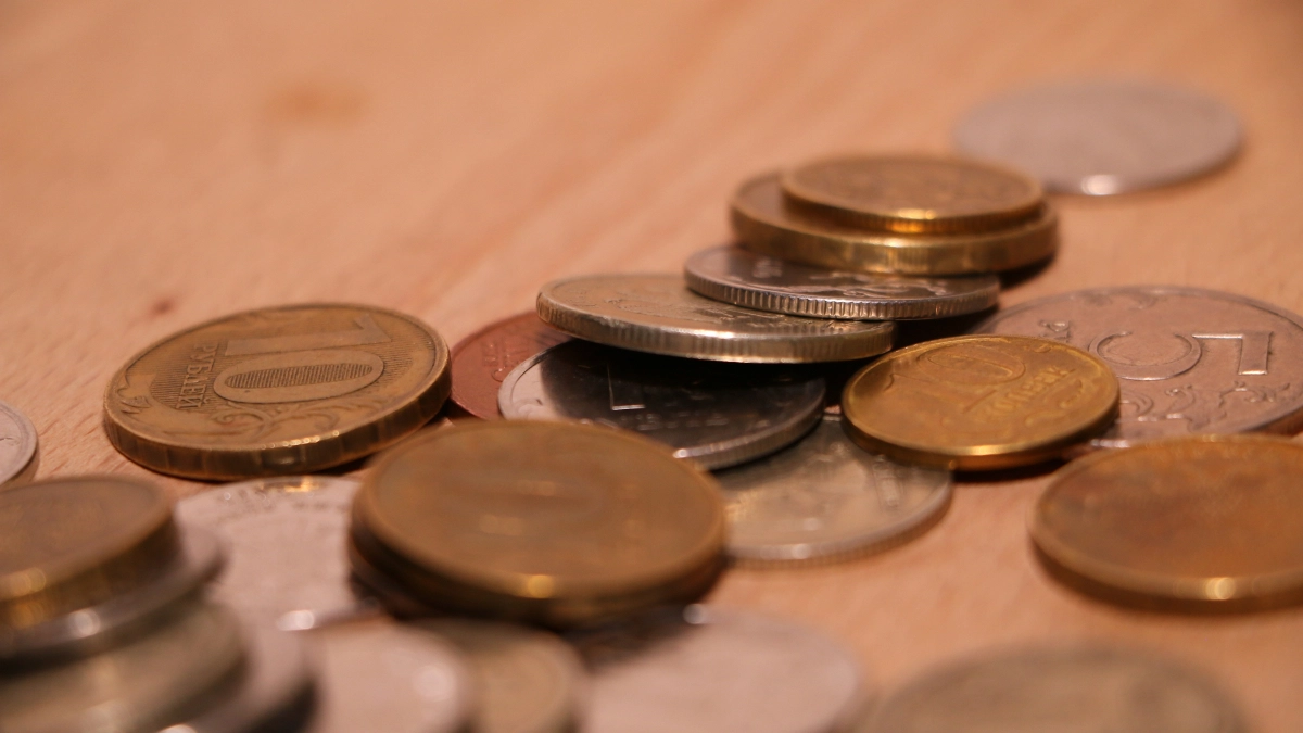 Указ подписан. Пенсионерам с 1 мая зачислят на карты все удержанные за 2020-2025 годы