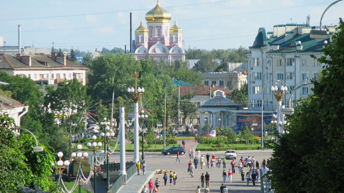Рекордная жара, ураганы и возвращение зимы: Россия в плену погодных сюрпризов