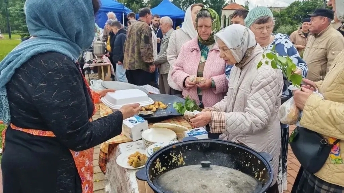 В Наро-Фоминском округе прошла благотворительная ярмарка в честь праздника Святой Троицы