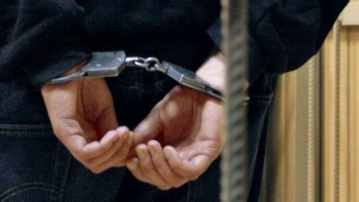 В Подмосковье полицейские задержали мужчину, подозреваемого в нанесении ножевого ранения