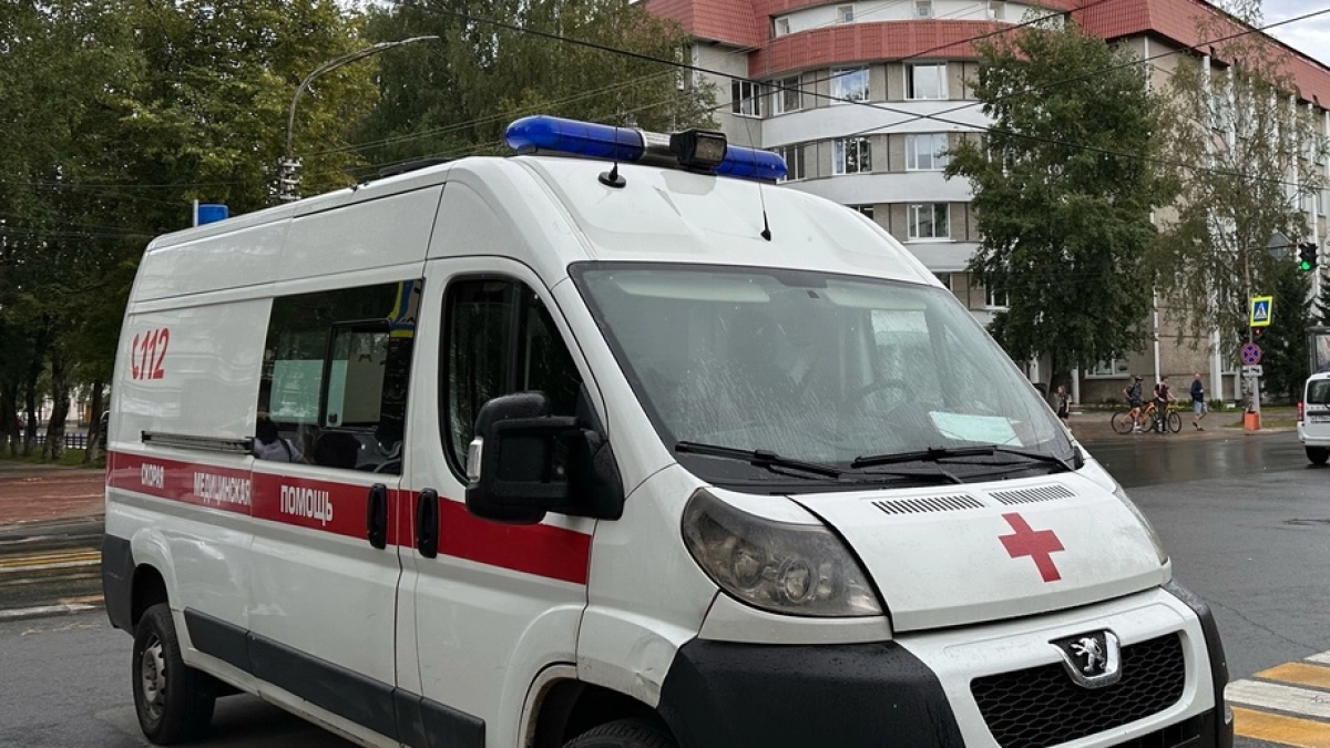 В Наро-Фоминске подросток на квадроцикле врезался в дерево