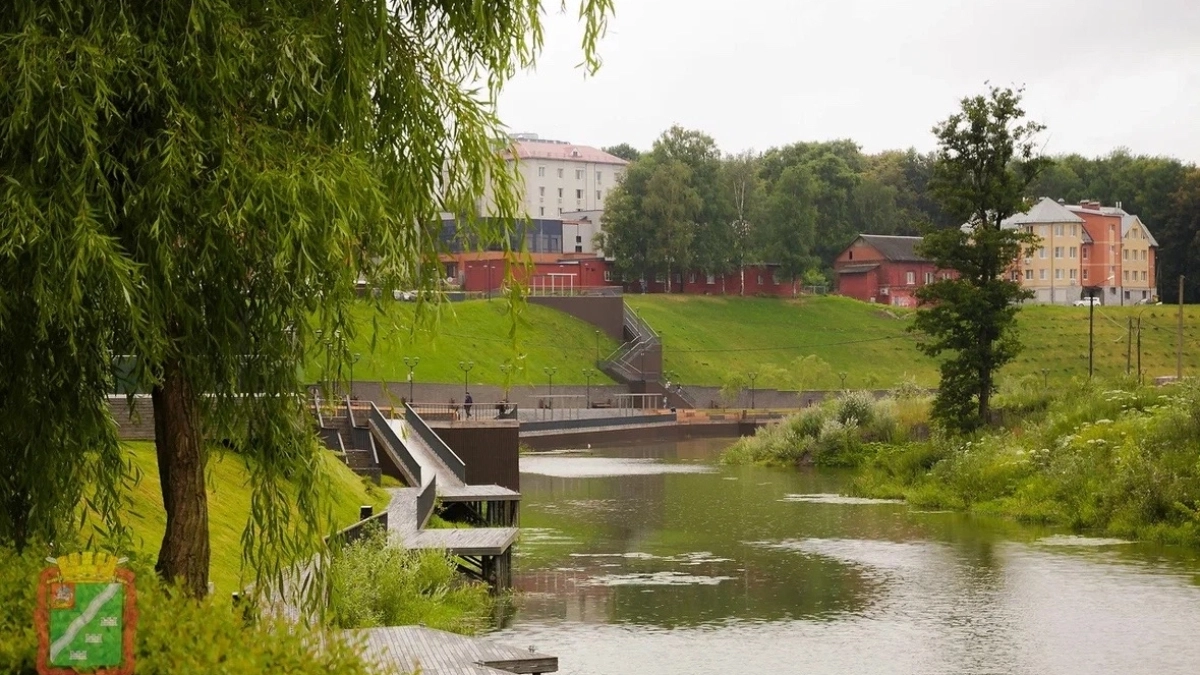 В Наро-Фоминске достроили набережную и высадили больше трёхсот деревьев
