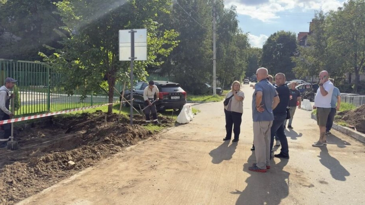 Под Наро-Фоминском приступили к строительству нового тротуара длиной 300 метров