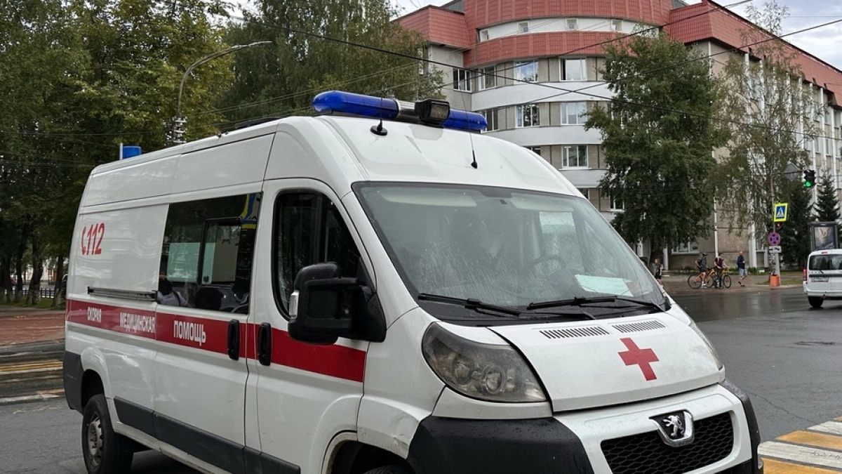 В Московской области при столкновении маршрутки и трёх машин травмы получили четыре пассажира